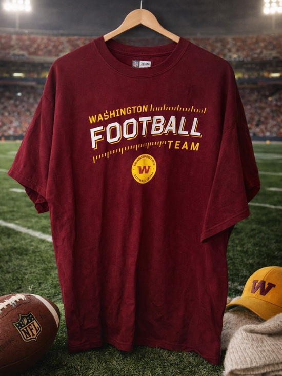 NFL Other - Washington Football Team NFL T-Shirt Burgundy Size 2XL Graphic